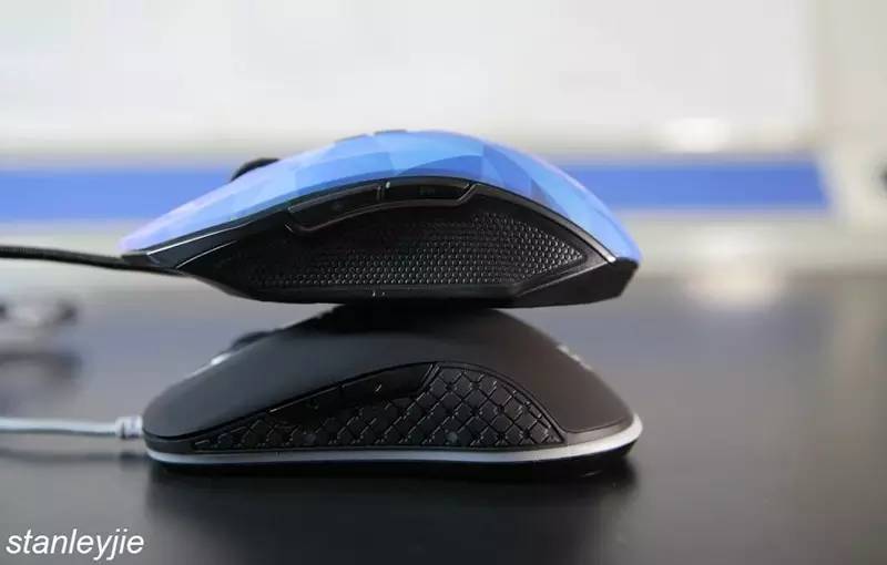 玩灯高手----达尔优em925游戏鼠标评测