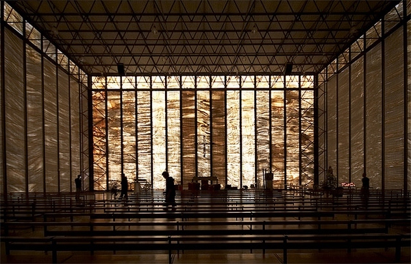 如果用光线进行建筑设计