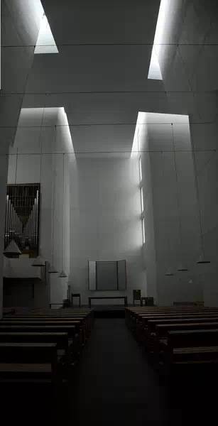 如果用光线进行建筑设计