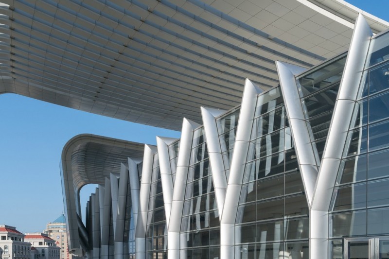 大连市创新地标–大连恒隆广场 / Aedas