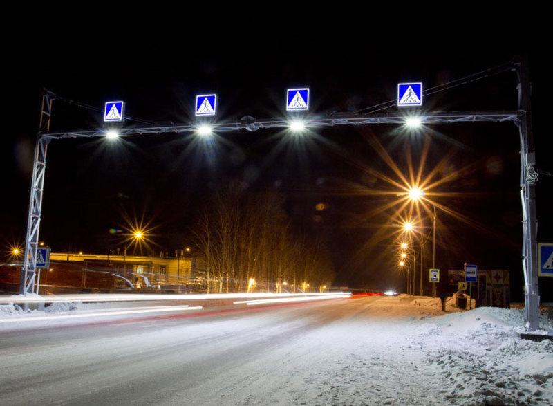 「大师记」他们，白天是交警，晚上是装灯大师