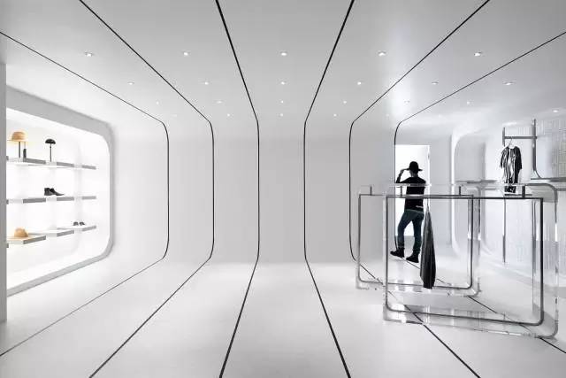 年轻的态度 ｜Debrand台北专卖店