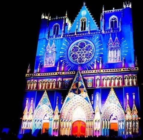 【A&P 关注】十大顶尖灯光节--灯光照亮整个黑夜