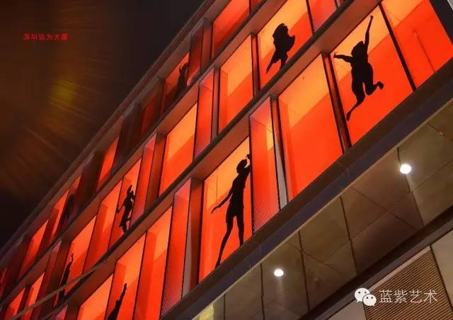 蓝紫色光环境艺术设计