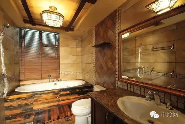 玩转私密空间——卫浴间照明设计指南