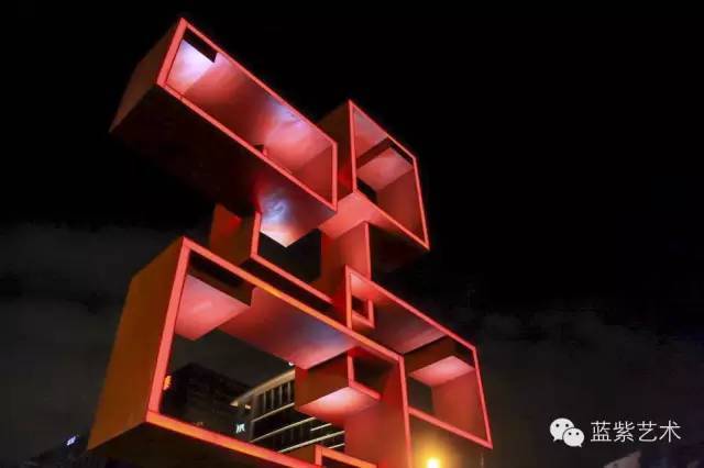 城市夜景需要更多的艺术包容性