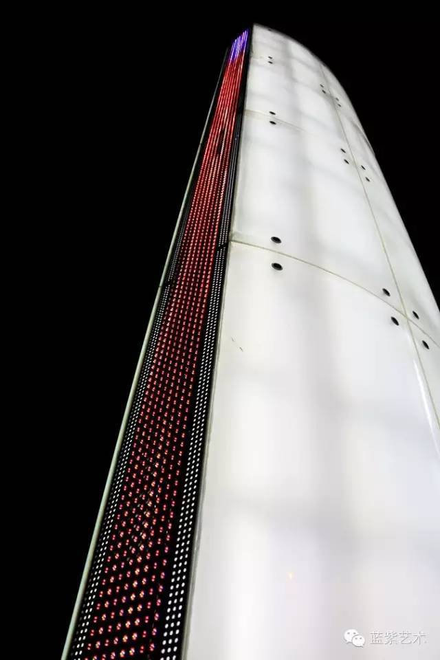 城市夜景需要更多的艺术包容性