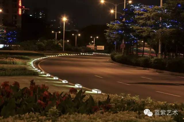 城市夜景需要更多的艺术包容性