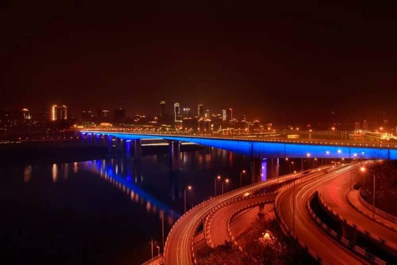 “十二道”桥味，光色迷人 | 祝融奖作品