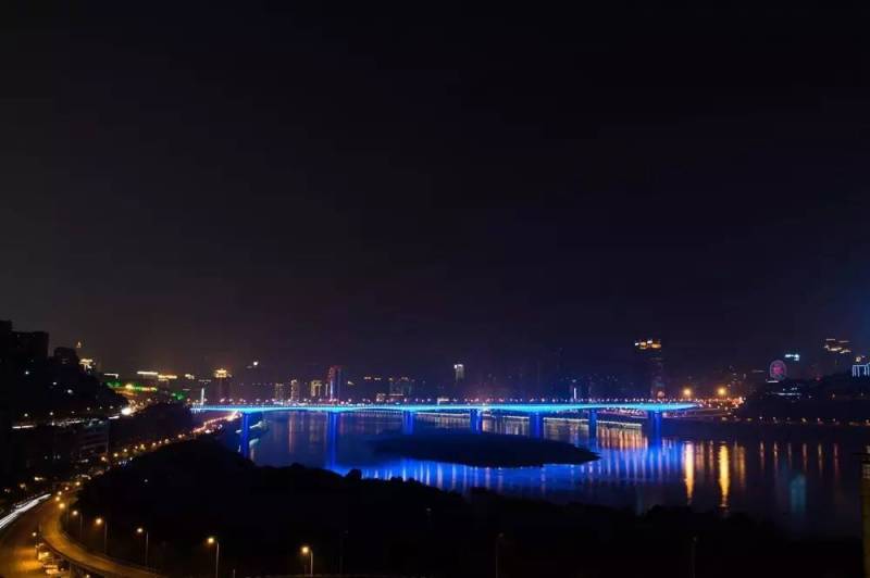 “十二道”桥味，光色迷人 | 祝融奖作品