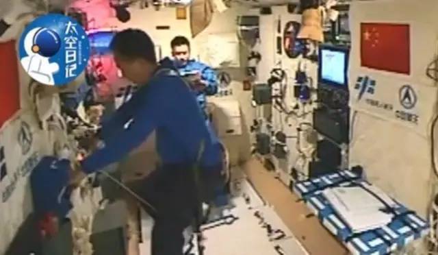 天宫二号要种植受光周期调控的植物，我要去月球卖灯了