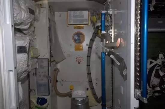 天宫二号要种植受光周期调控的植物，我要去月球卖灯了