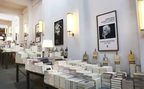 周末推荐丨放下手机，去这最美的九家书店享受周末时光吧！