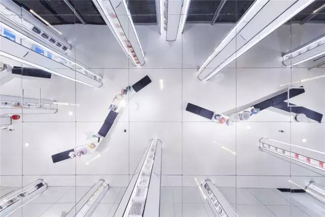 周末推荐丨放下手机，去这最美的九家书店享受周末时光吧！