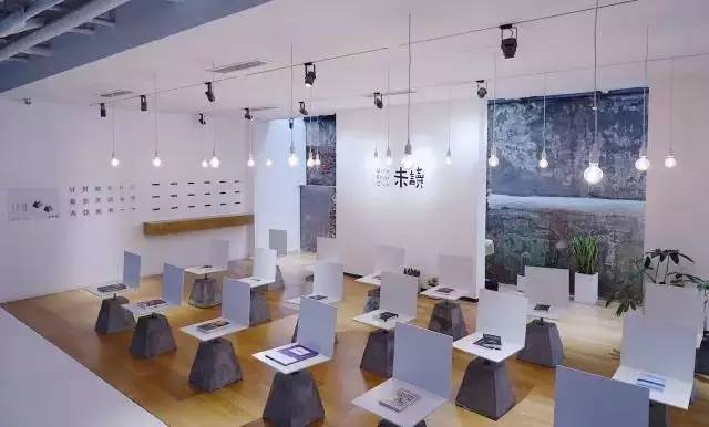 周末推荐丨放下手机，去这最美的九家书店享受周末时光吧！