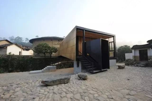 周末推荐丨放下手机，去这最美的九家书店享受周末时光吧！