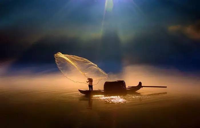 海洋之光·动感曲面上流动的光影