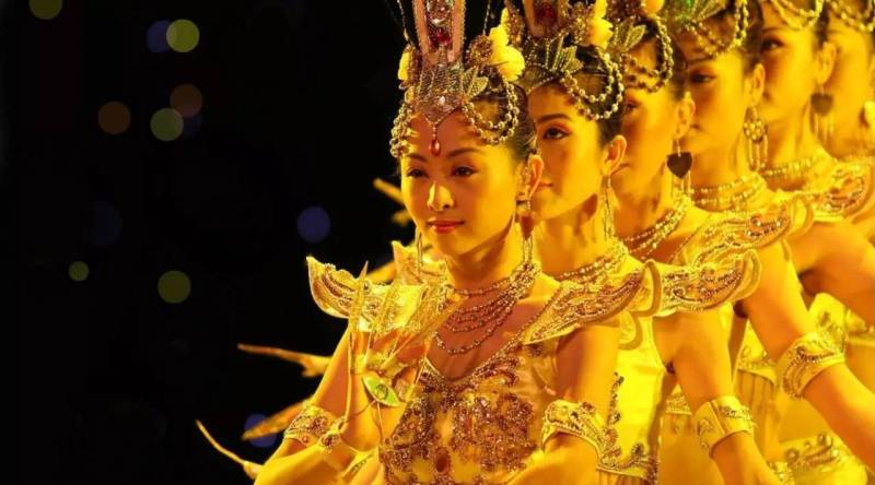 海洋之光·动感曲面上流动的光影