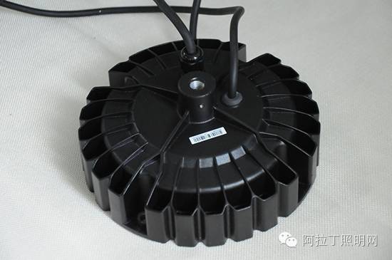 评测数据：工矿灯驱动电源如何玩时尚调光元素