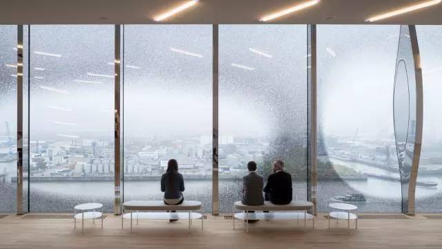 德国人用了10年时间，把一个旧仓库改造成了新地标！