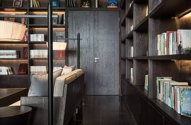 大拙至美，自然灰演绎唯美的新中式会所