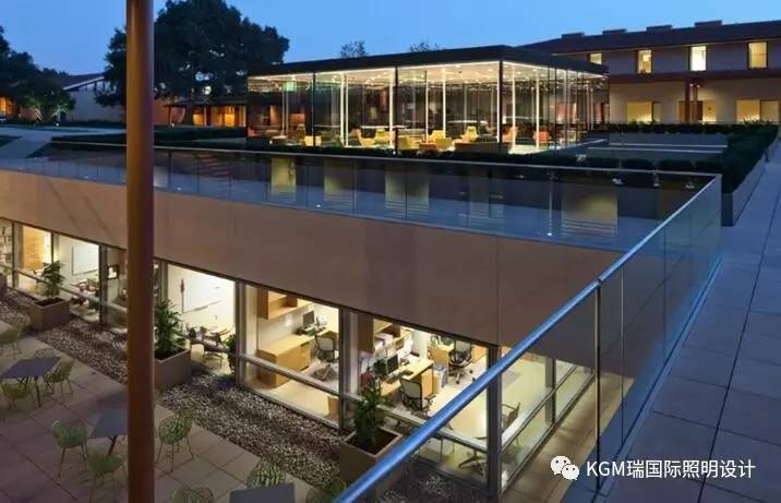 KGM瑞 ∣ 克莱蒙特麦肯纳学院Kravis中心（上）