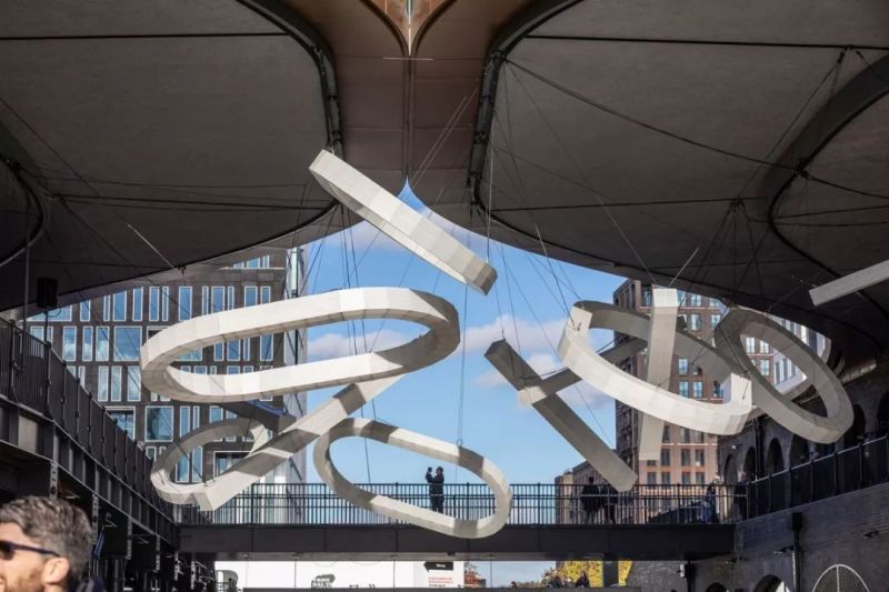 你见过由设计师纯手工制作完成的灯光装置吗？