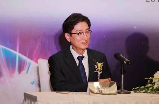 LG Display三位大佬解读：他们心目中的中国OLED市场