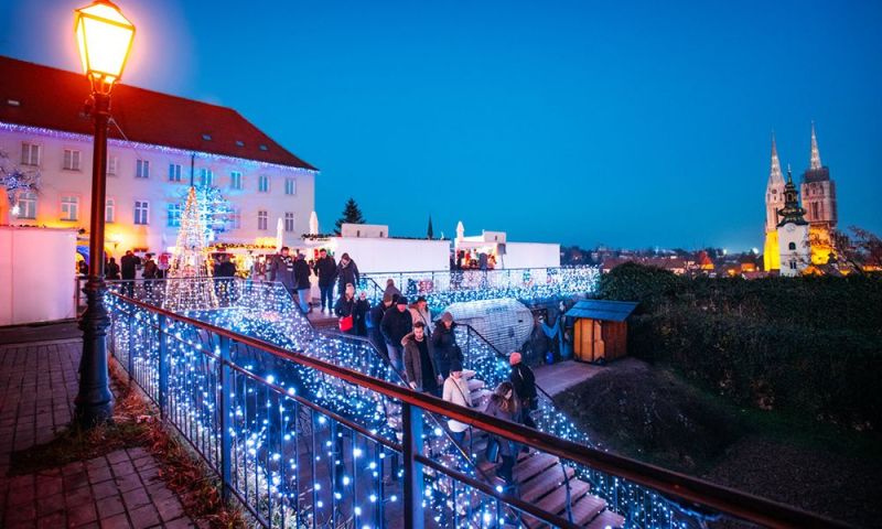 一场光影浪漫冬旅  这些欧洲圣诞市集不可错过！