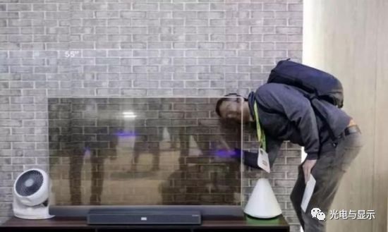 AWE2019一波剧透警告！折叠out了全透明电视来了