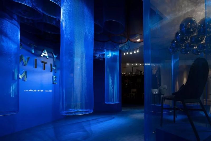 深海蓝的奇幻旅途，“STAY WITH ME” - 100椅凳展，上海 / 锦莳设计