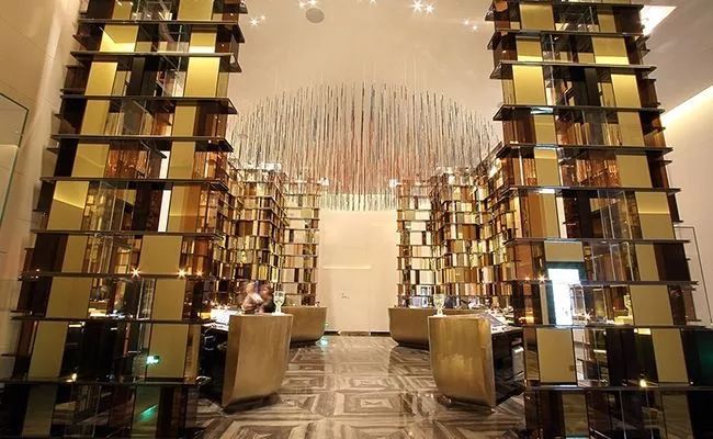 光如何为酒店定义？