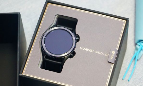 华为两款全新智能手表曝光：将与华为P30同台发布