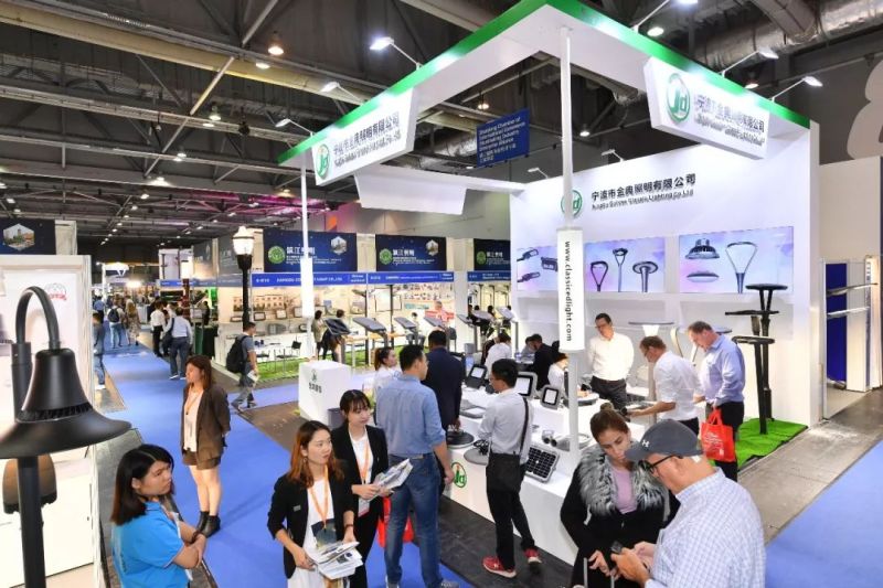 中国之光带你探馆——2018香港国际户外及科技照明博览