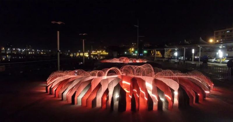 那些从城市中崛起的发光生物装置