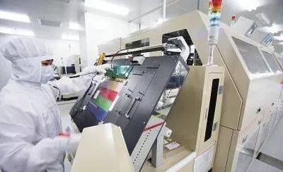 为拿苹果订单，京东方再投1.58亿增强OLED生产实力