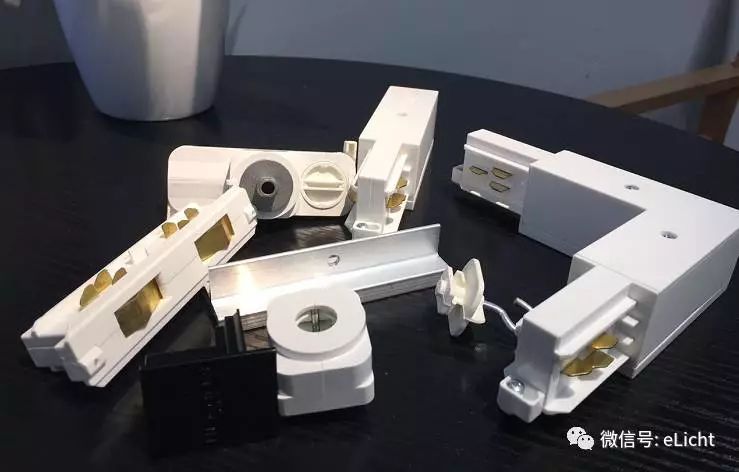 一篇图文教你捕捉安装轨道灯的“灵魂”