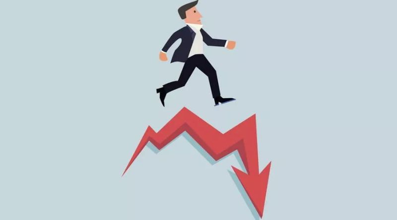 从黯然失意于LED领域，到董事长突然辞职，这家企业经历了什么？