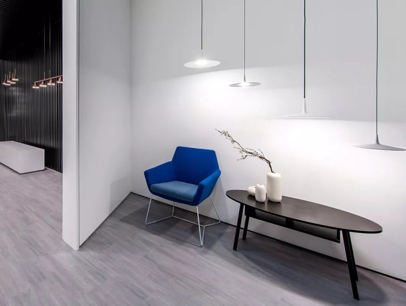 美的渗透，打造光线与影子的曼妙隧道