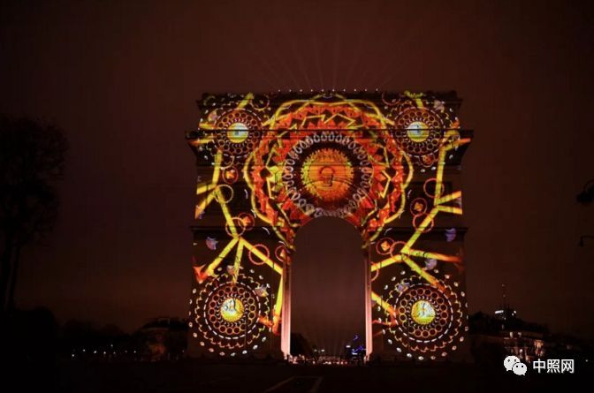 全球各地跨年灯光烟火秀大盘点！