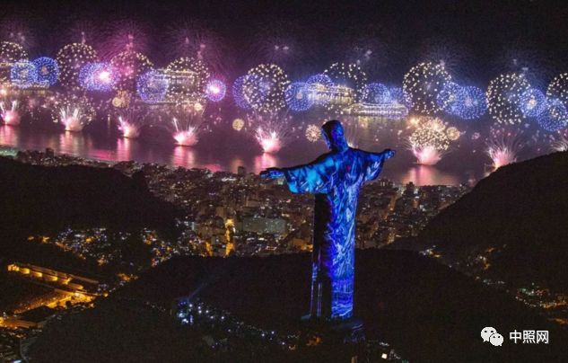 全球各地跨年灯光烟火秀大盘点！