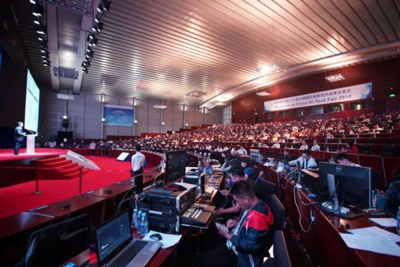 洲明科技闪耀2018高交会