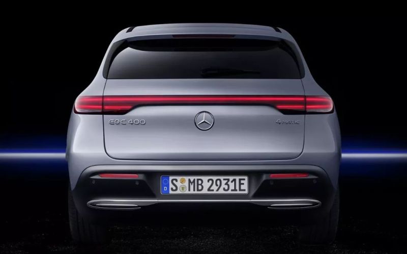 盘点 | 车圈里的贯穿式尾灯