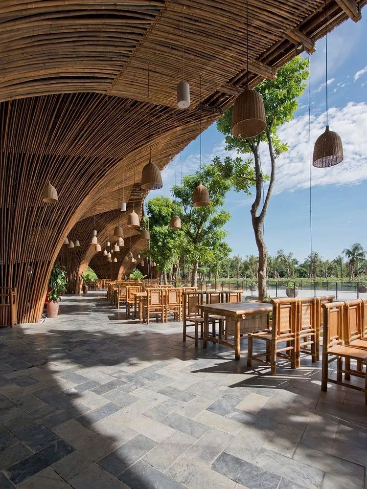 为何森林系餐厅有格调？真相就在于这些灯光！