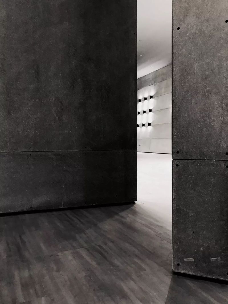 美的渗透，打造光线与影子的曼妙隧道