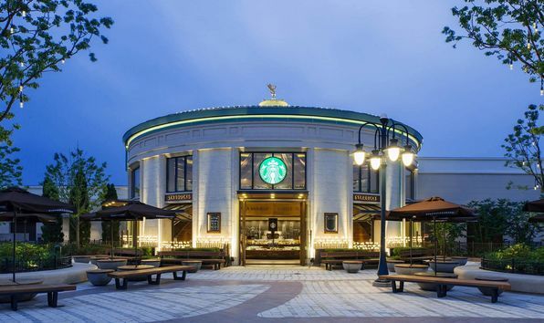 星巴克的灯光设计，处处都是营销的心机！