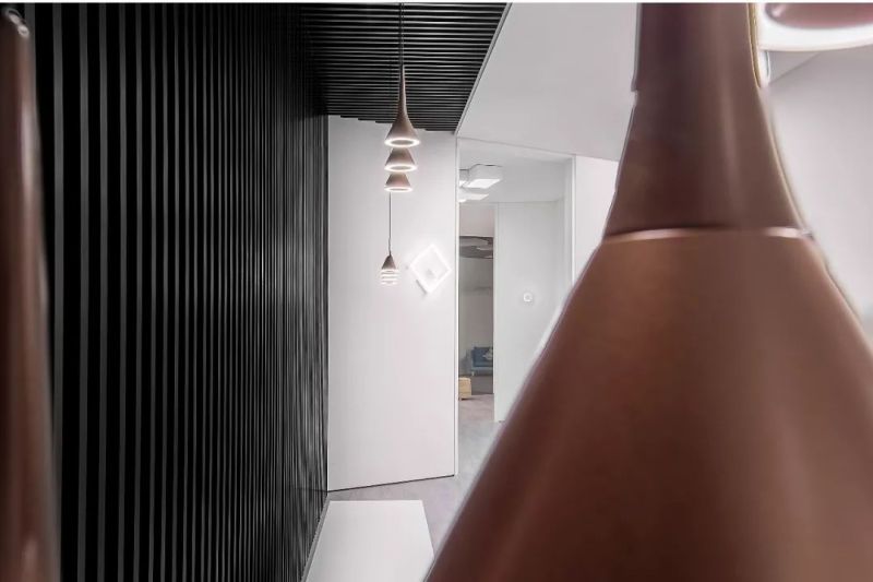 美的渗透，打造光线与影子的曼妙隧道