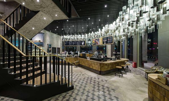 星巴克的灯光设计，处处都是营销的心机！