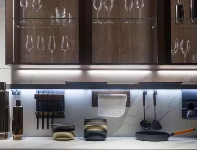 三代同堂的家庭灯光应该怎么做？