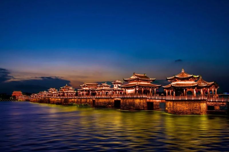 桥上的风景，有诗有远方——潮州一江两岸夜景照明设计后记